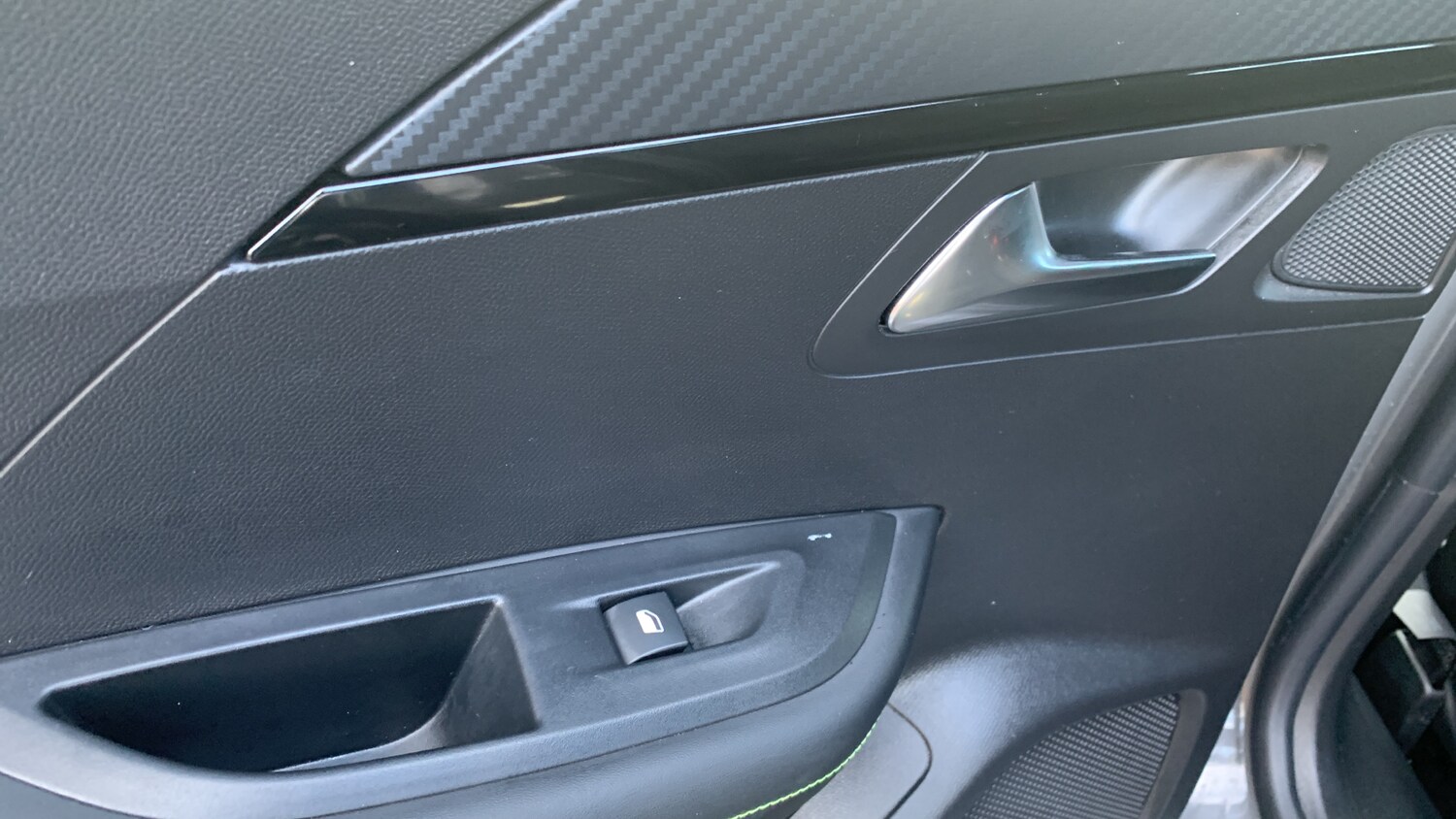 Used Peugeot 2008 2024 for sale - 77332391: Photo 41