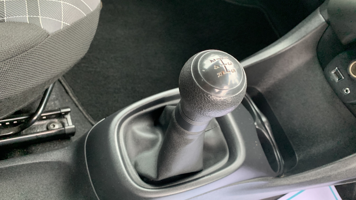 Used Peugeot 108 2016 for sale - 77613606: Photo 20