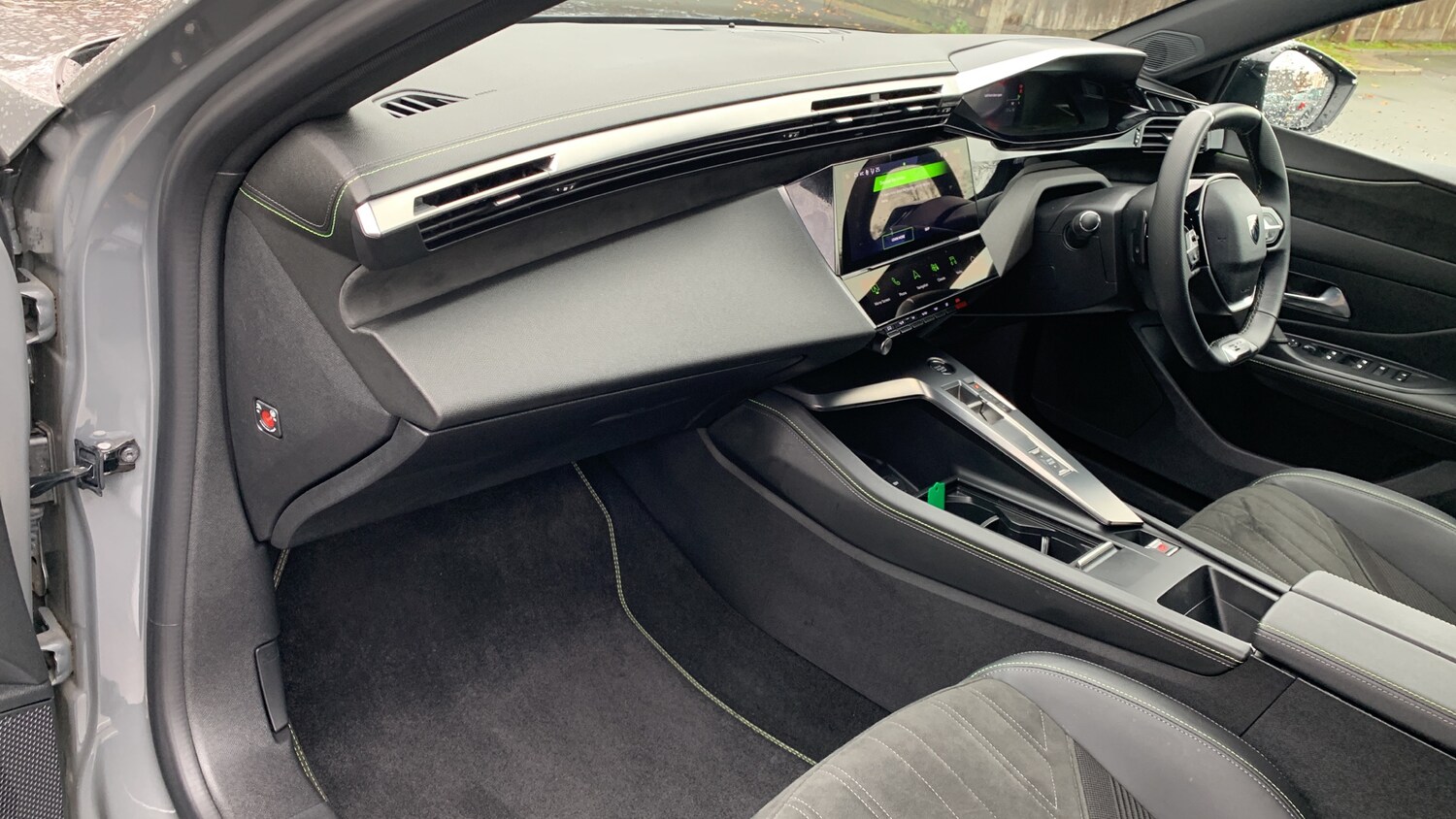 Used Peugeot 408 2024 for sale - 76608954: Photo 13