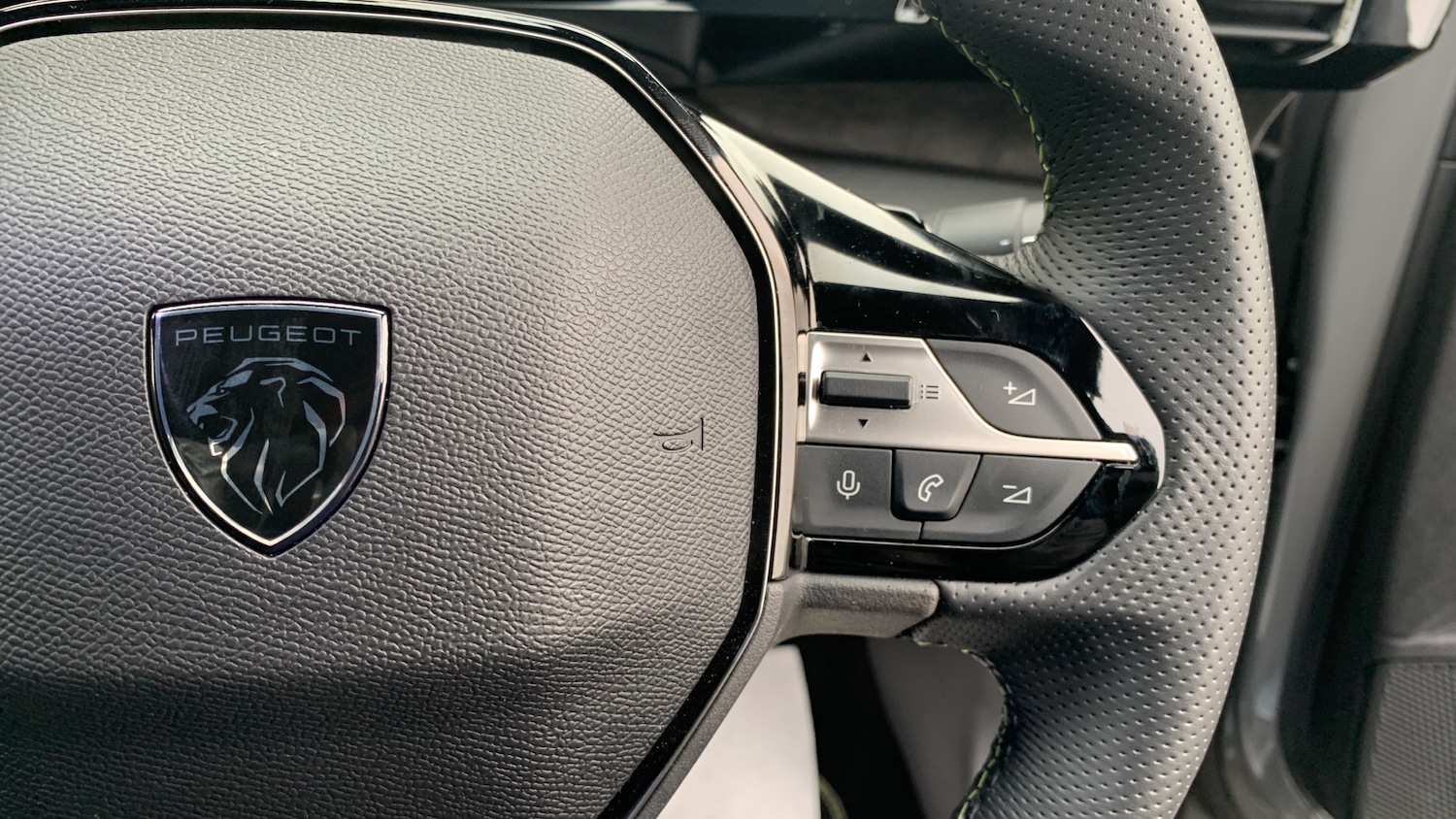 Used Peugeot 408 2024 for sale - 76608954: Photo 25