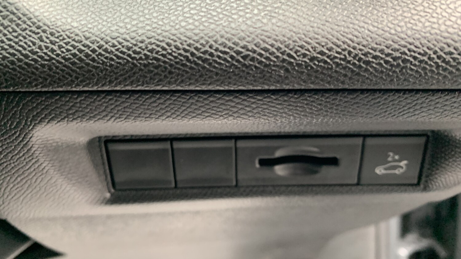 Used Peugeot 408 2024 for sale - 76608954: Photo 35