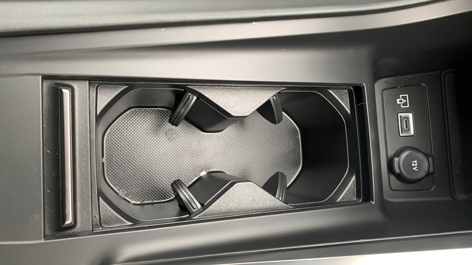 Used Peugeot 408 2024 for sale - 76608954: Photo 60