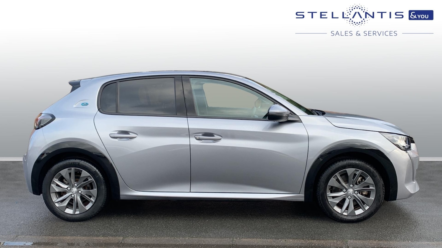 Used Peugeot 208 2021 for sale - 77551289: Photo 2