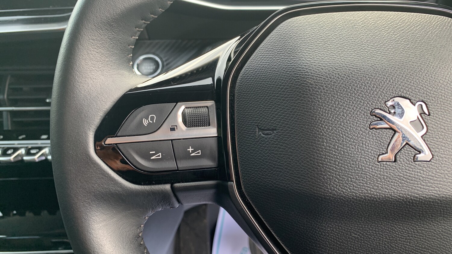 Used Peugeot 208 2021 for sale - 77551289: Photo 23