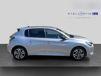 Used Peugeot 208 2023 for sale - 79304993: Photo