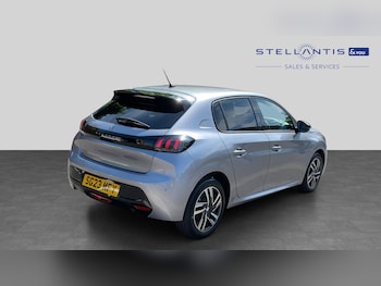 Used Peugeot 208 2023 for sale - 79304993: Photo