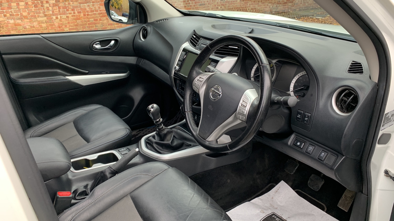 Used Nissan Navara 2021 for sale - 76458420: Photo 11