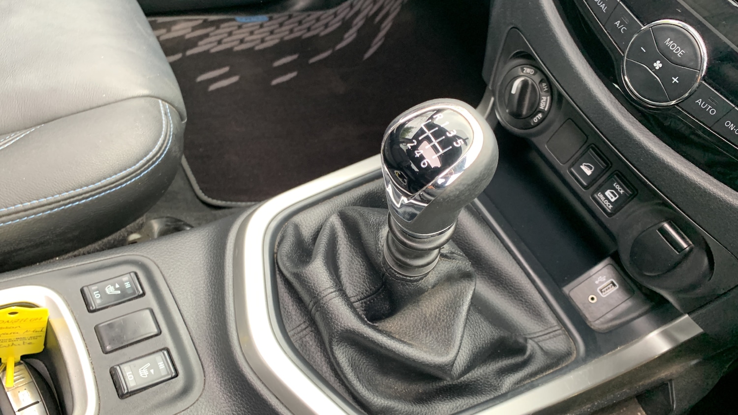 Used Nissan Navara 2021 for sale - 76458420: Photo 20