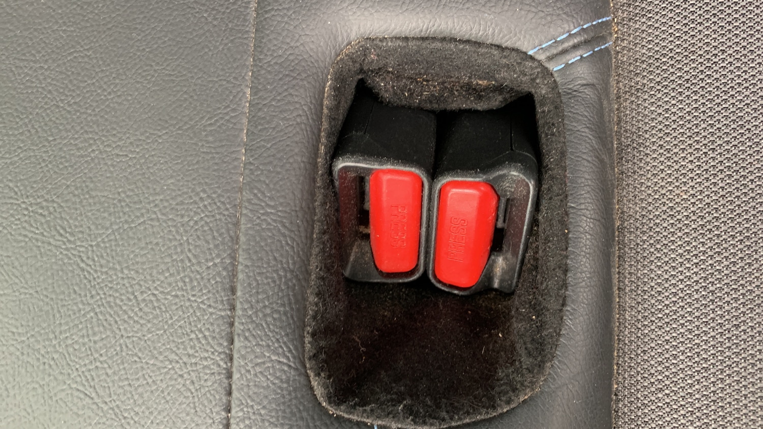 Used Nissan Navara 2021 for sale - 76458420: Photo 35