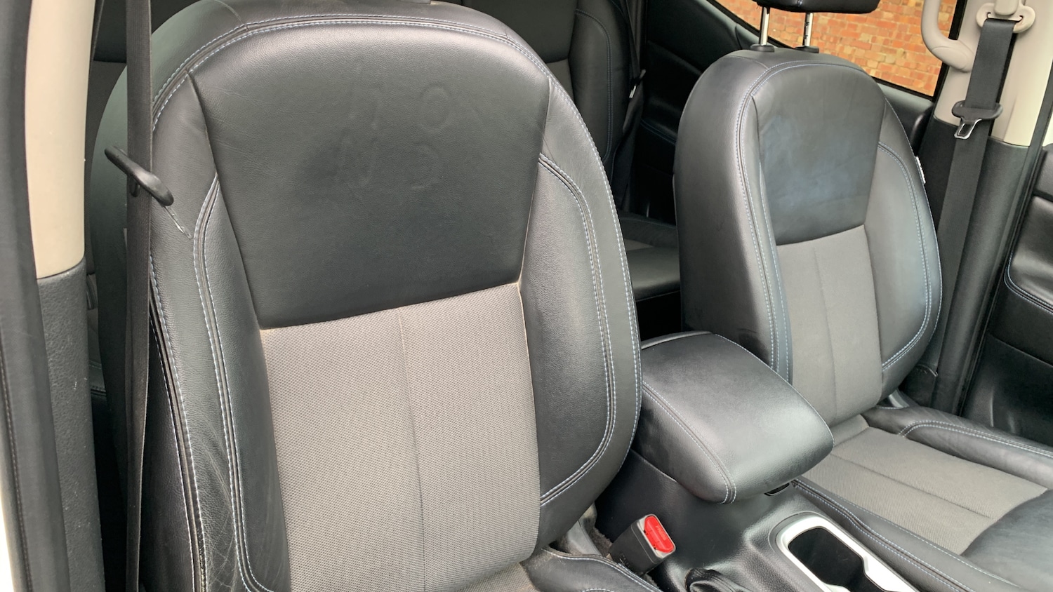 Used Nissan Navara 2021 for sale - 76458420: Photo 42