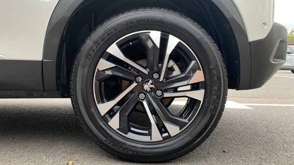 Used Peugeot 2008 2022 for sale - 76180065: Photo 17