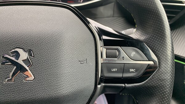 Used Peugeot 2008 2022 for sale - 76180065: Photo 24