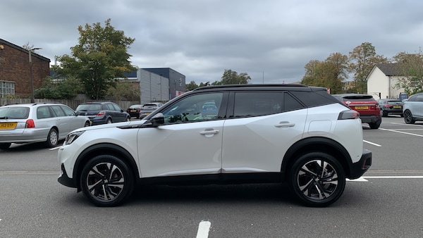 Used Peugeot 2008 2022 for sale - 76180065: Photo 6