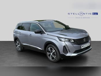Used Peugeot 5008 2023 for sale - 79832026: Photo