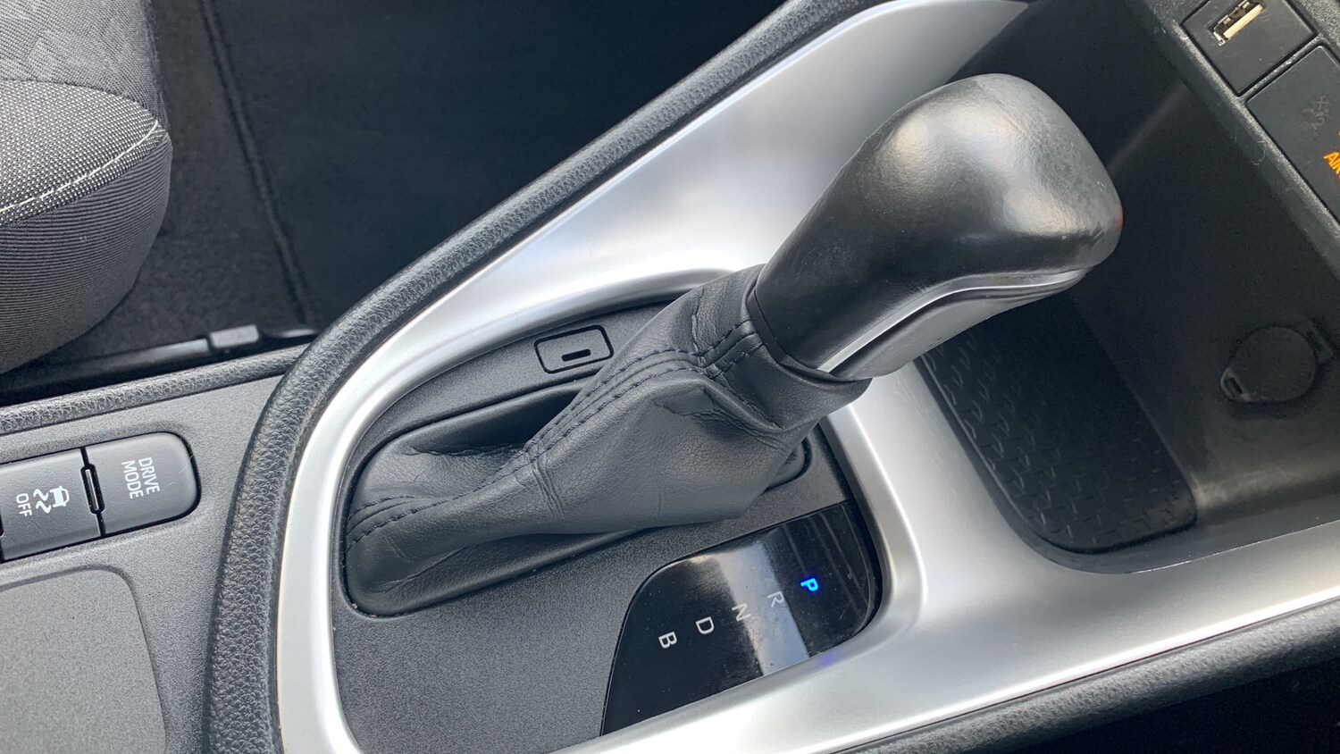 Used Toyota Yaris 2023 for sale - 77647409: Photo 20