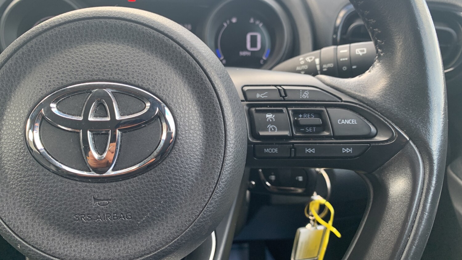 Used Toyota Yaris 2023 for sale - 77647409: Photo 24