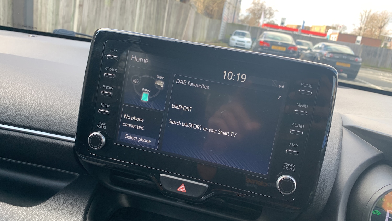 Used Toyota Yaris 2023 for sale - 77647409: Photo 30