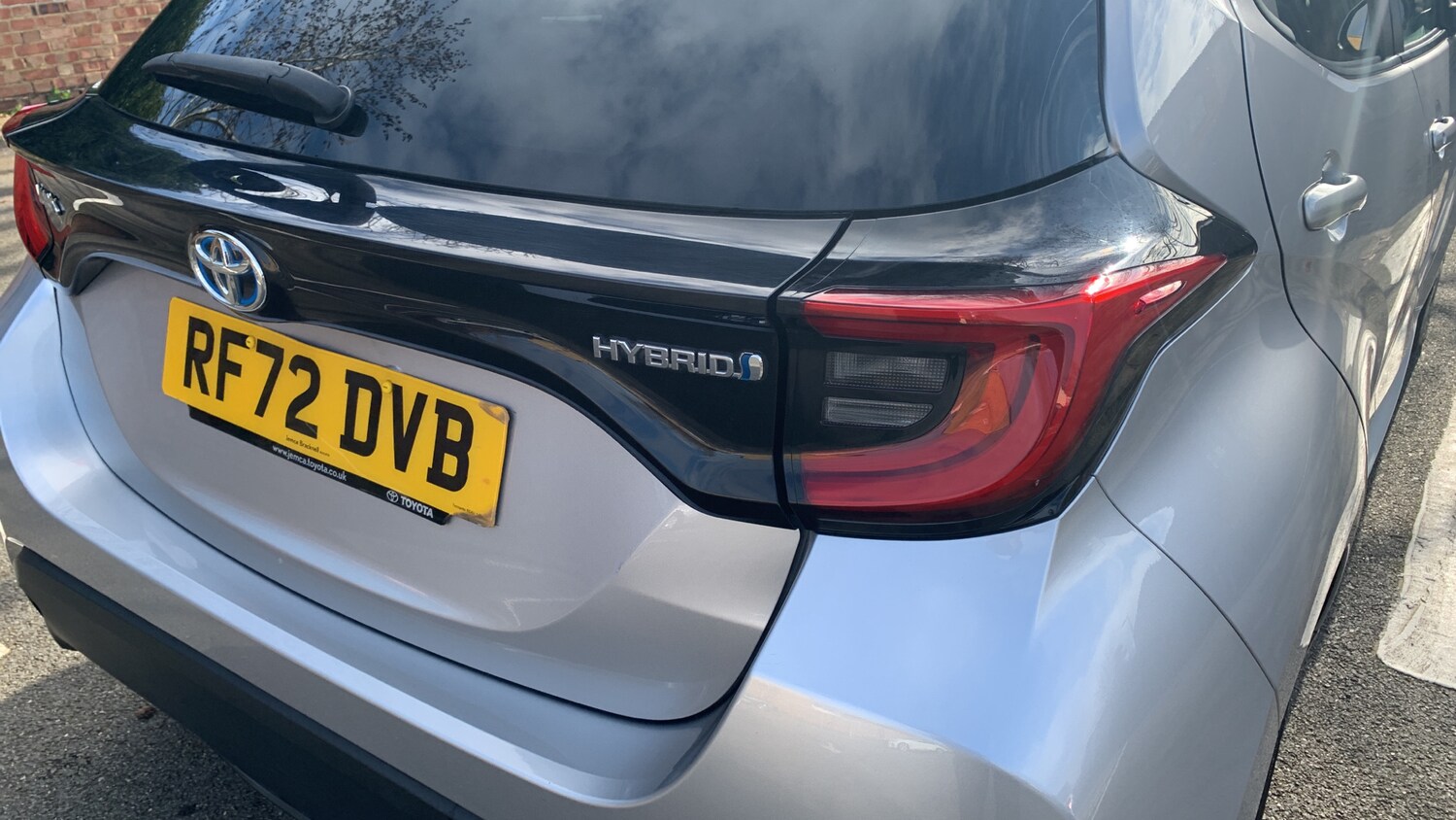 Used Toyota Yaris 2023 for sale - 77647409: Photo 45