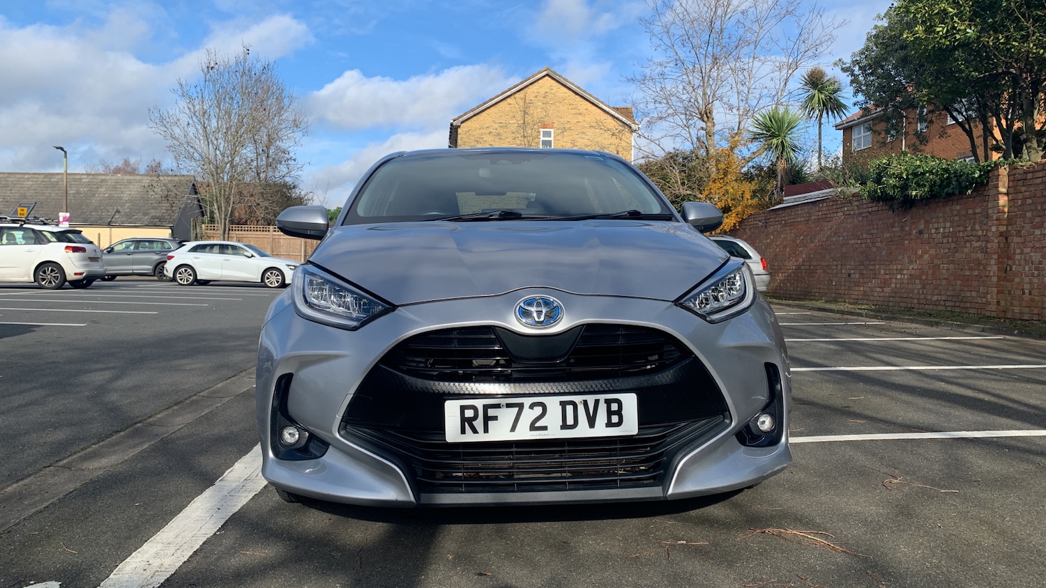 Used Toyota Yaris 2023 for sale - 77647409: Photo 8