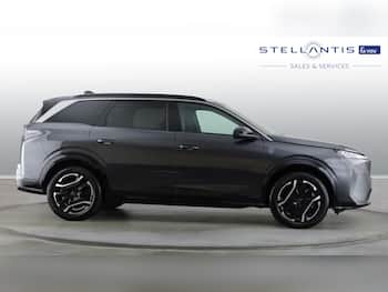 Used Peugeot 5008 2025 for sale - 79681430: Photo