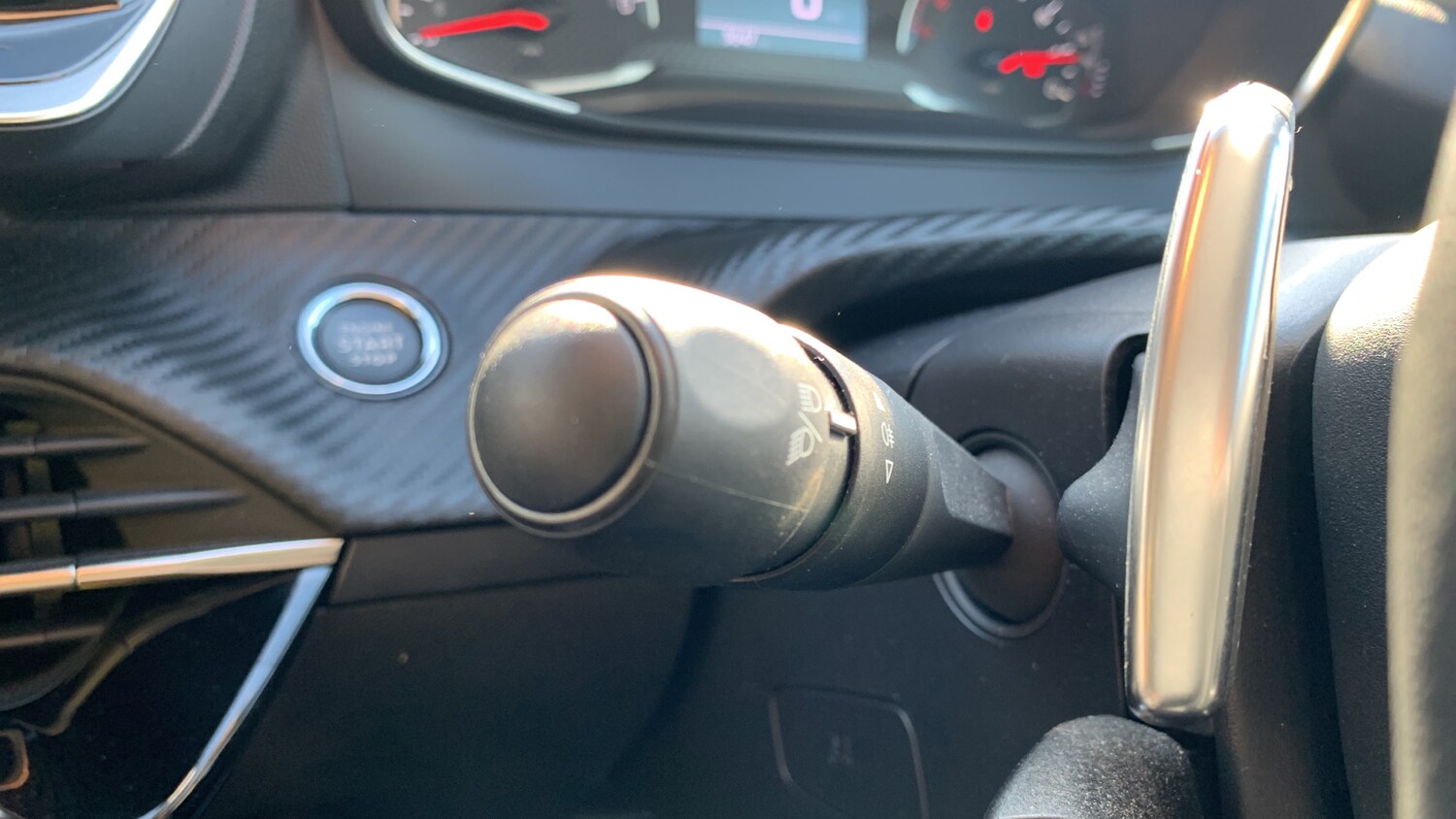 Used Peugeot 208 2022 for sale - 75811429: Photo 27