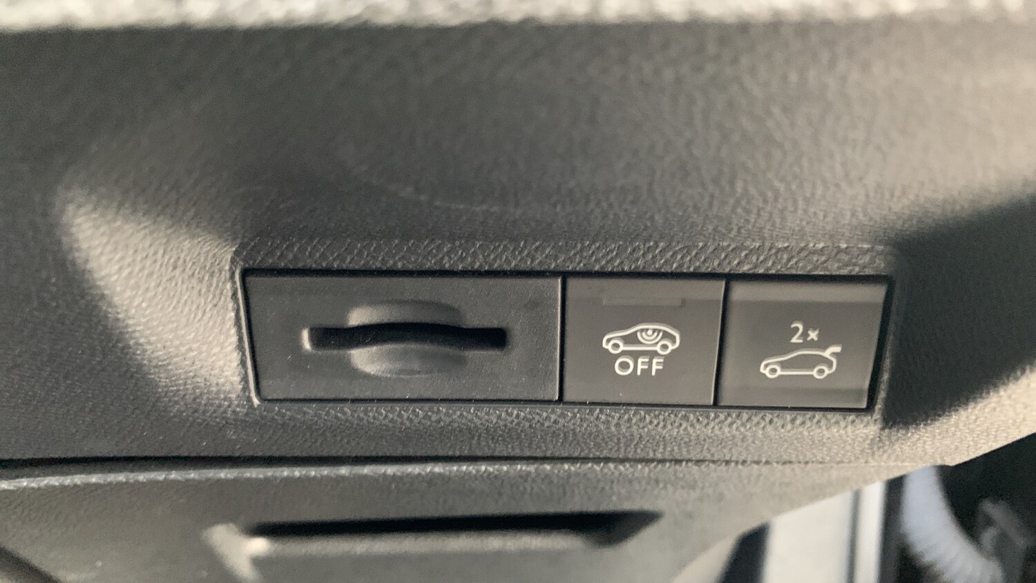 Used Peugeot 3008 2024 for sale - 76359094: Photo 34