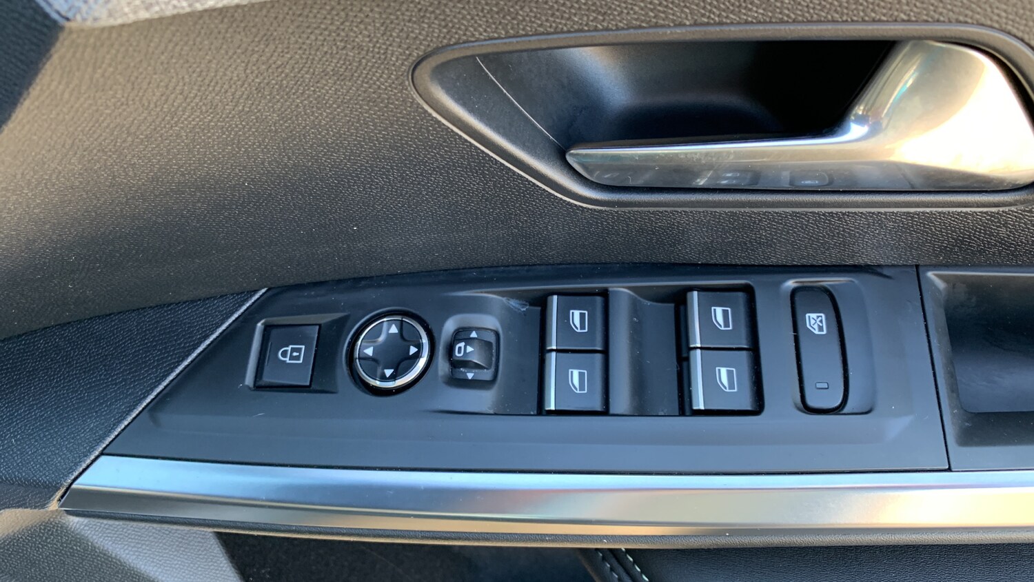 Used Peugeot 3008 2024 for sale - 76359093: Photo 22