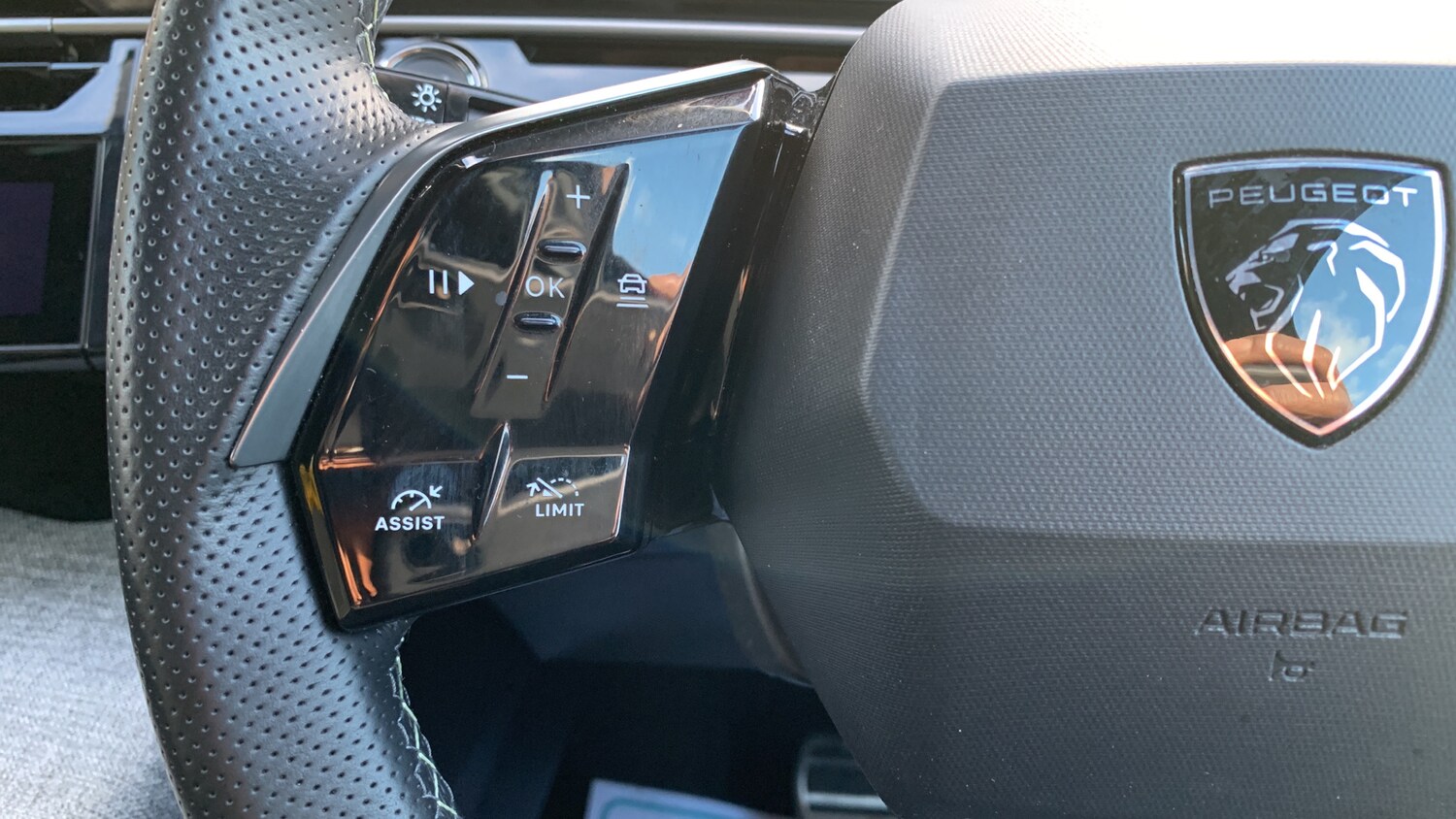 Used Peugeot 3008 2024 for sale - 76359093: Photo 23