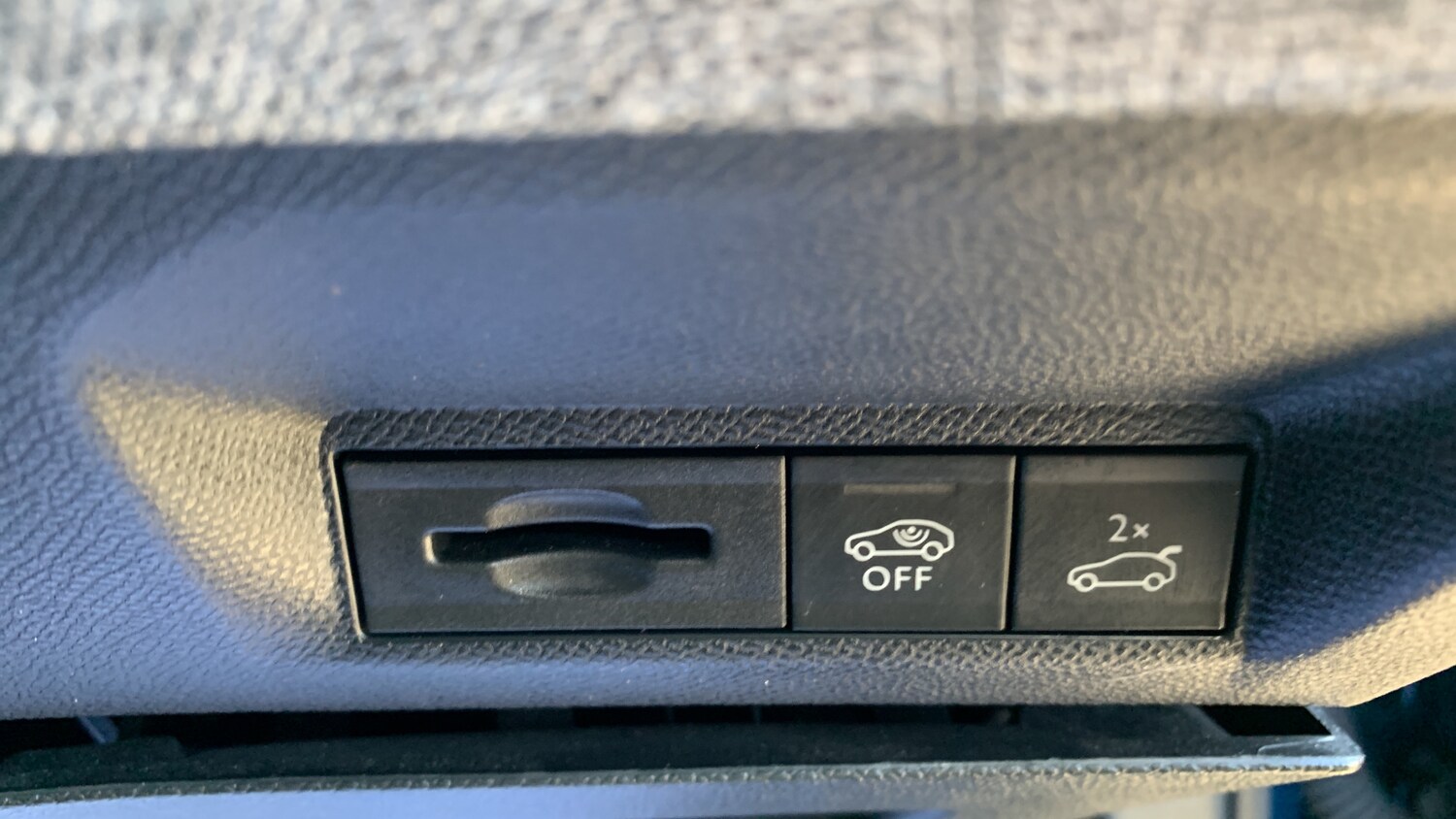 Used Peugeot 3008 2024 for sale - 76359093: Photo 34