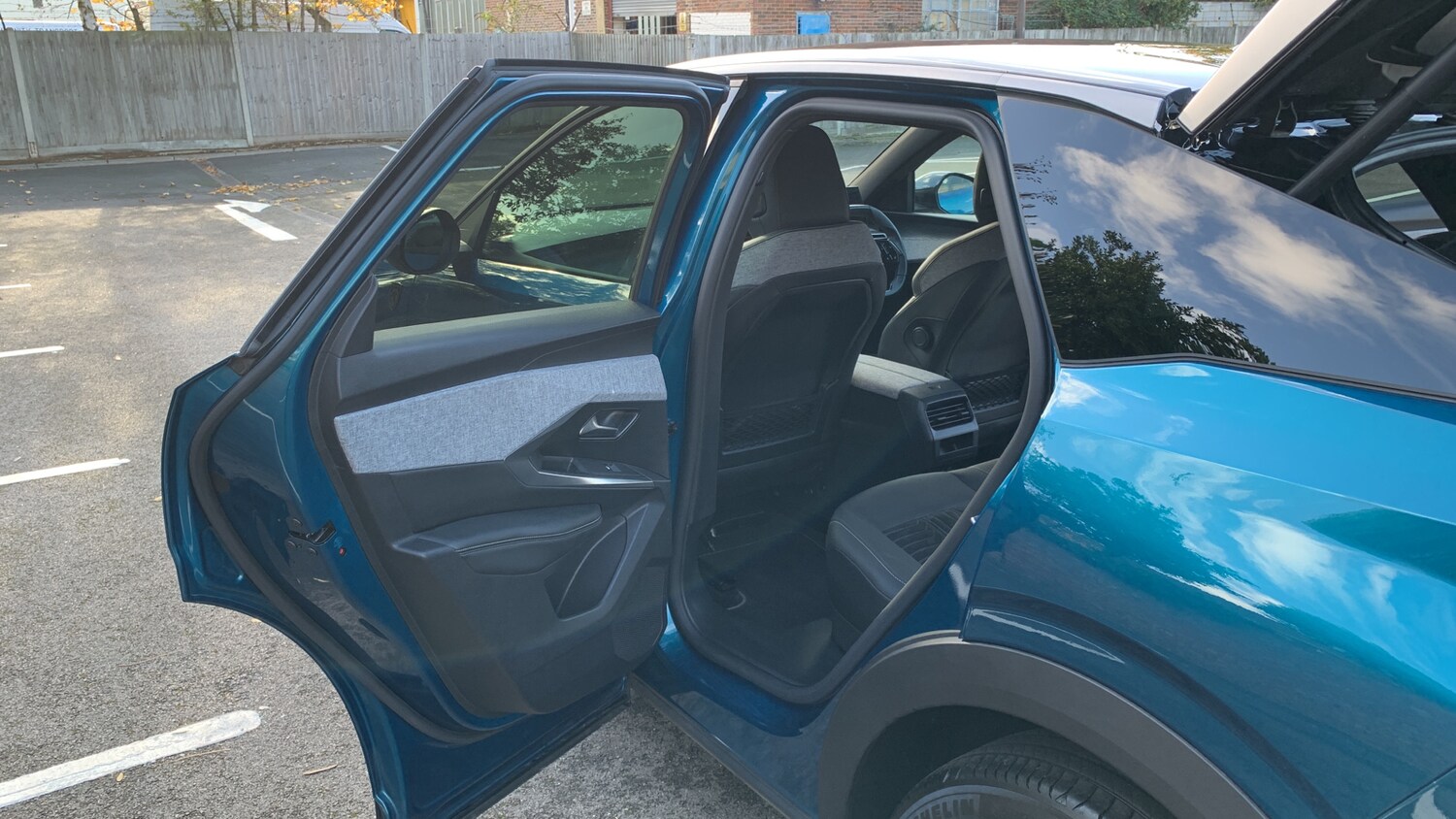 Used Peugeot 3008 2024 for sale - 76359093: Photo 54