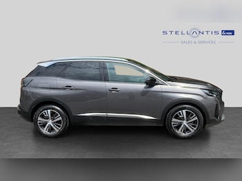 Used Peugeot 3008 2023 for sale - 79305031: Photo