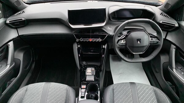 Used Peugeot 2008 2024 for sale - 73184840: Photo 4