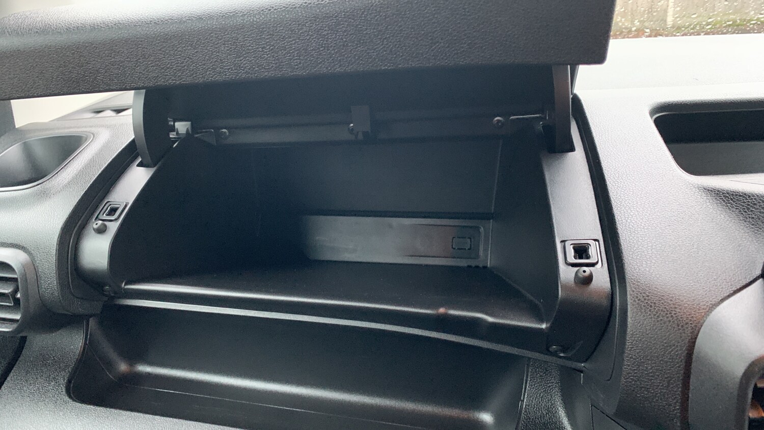 Used Peugeot Partner 2024 for sale - 77332388: Photo 54