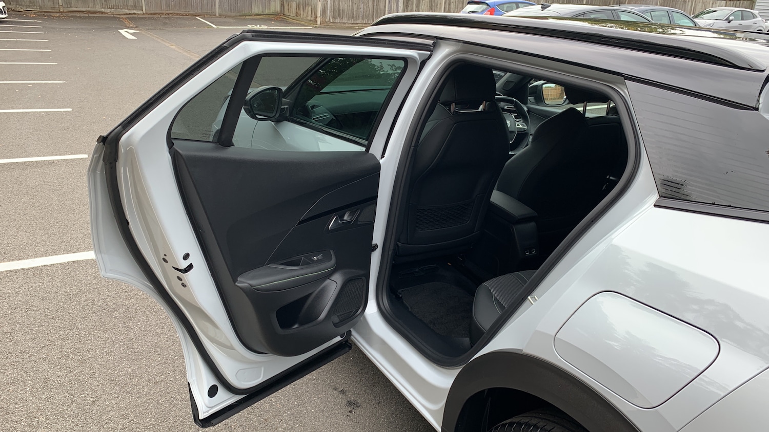 Used Peugeot 2008 2023 for sale - 76123548: Photo 50