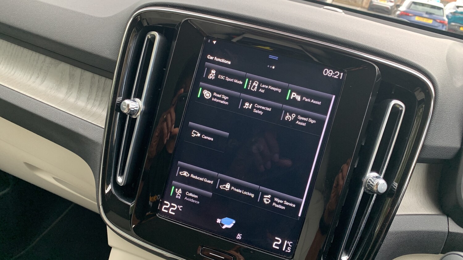 Used Volvo XC40 2022 for sale - 75811422: Photo 30