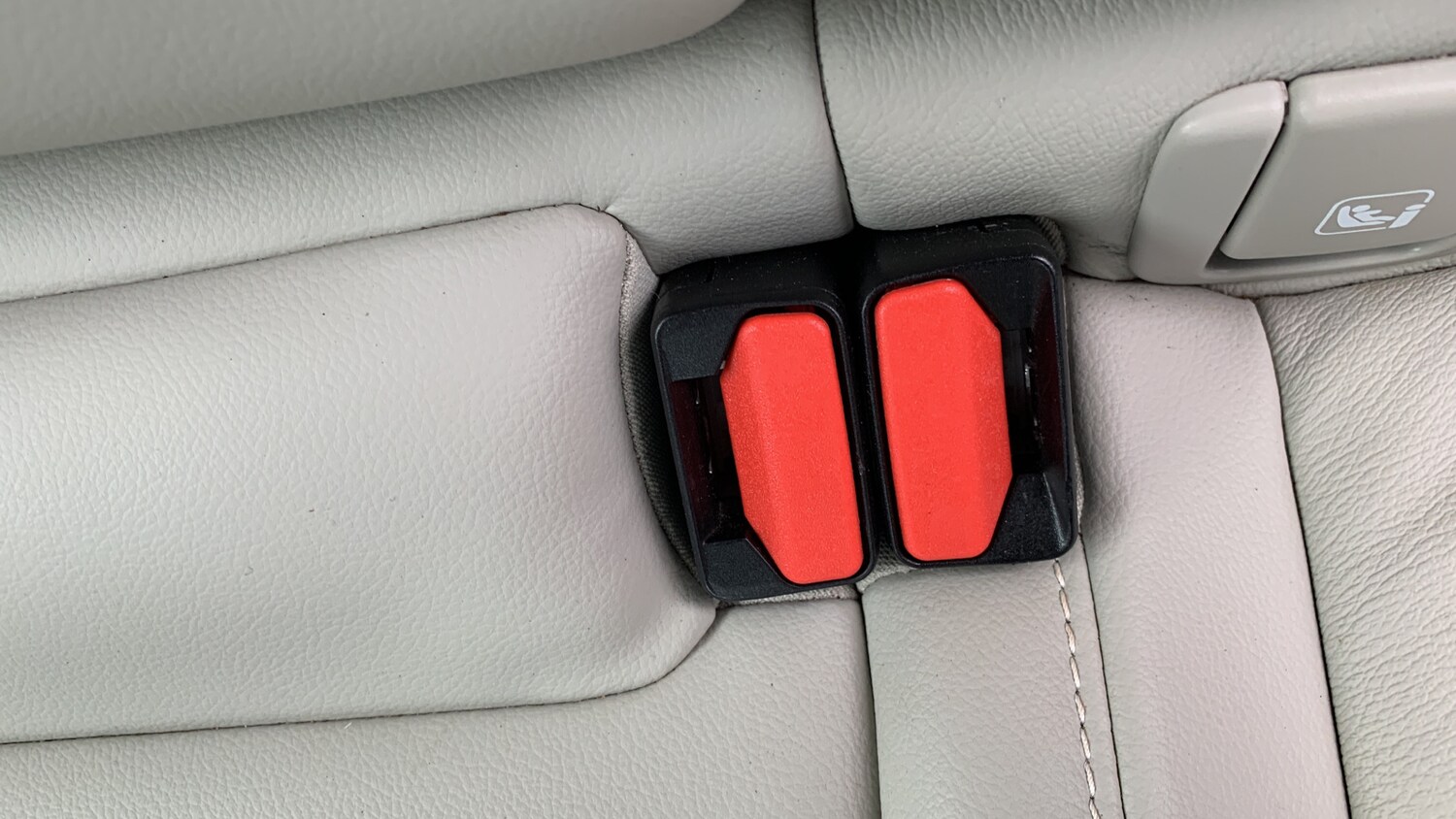 Used Volvo XC40 2022 for sale - 75811422: Photo 35