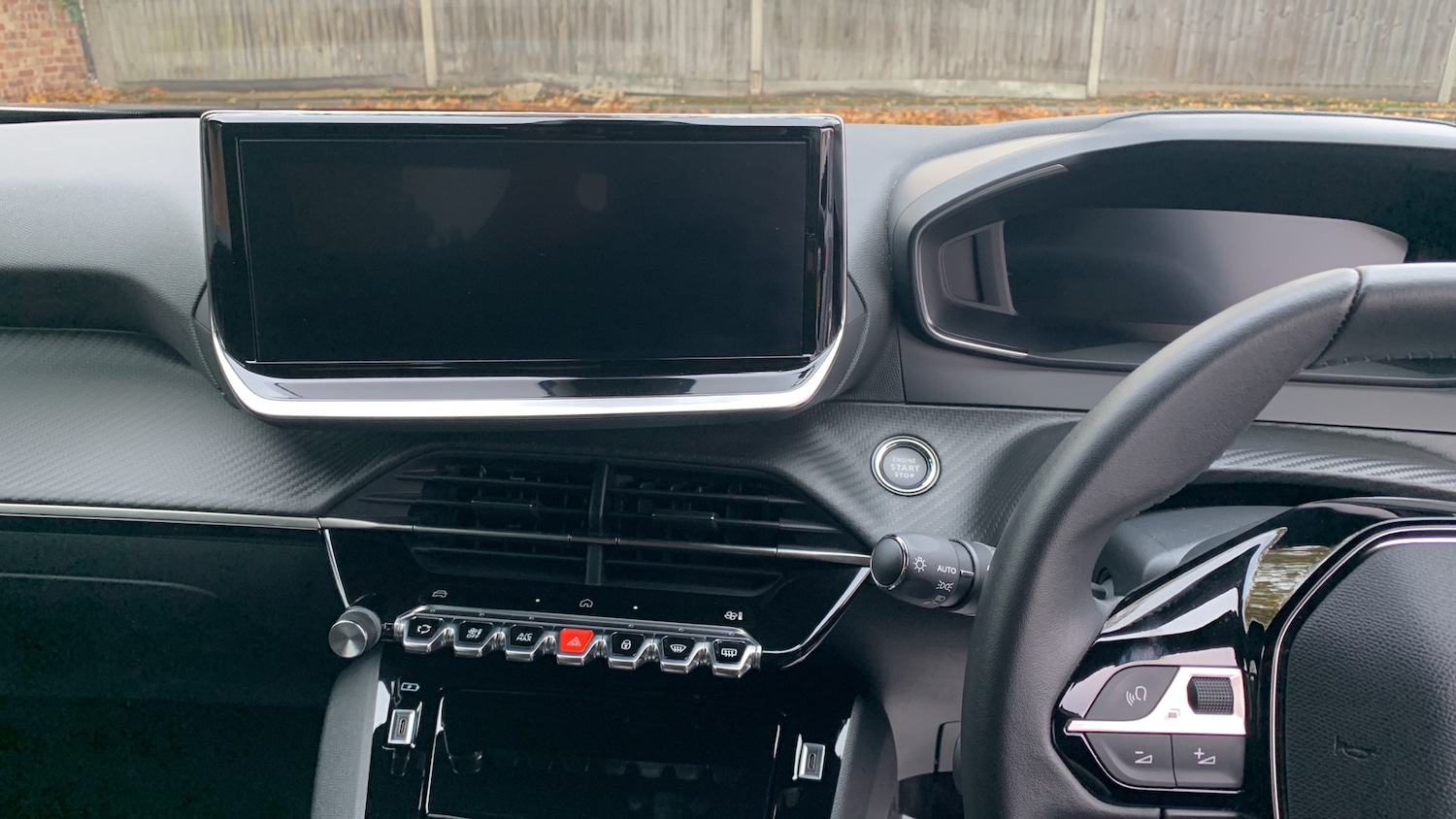 Used Peugeot 2008 2024 for sale - 76574311: Photo 10