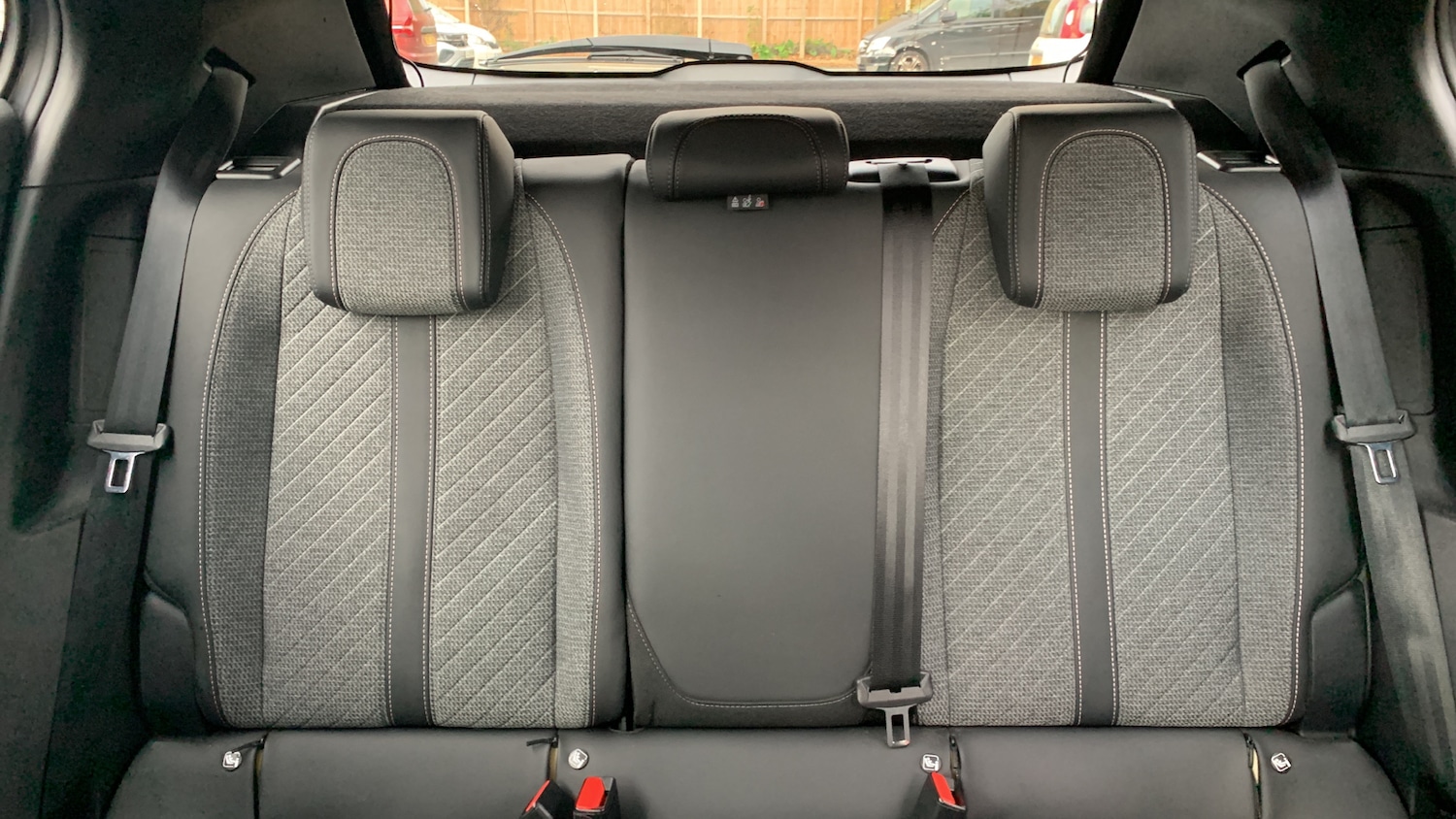 Used Peugeot 2008 2024 for sale - 76574311: Photo 25