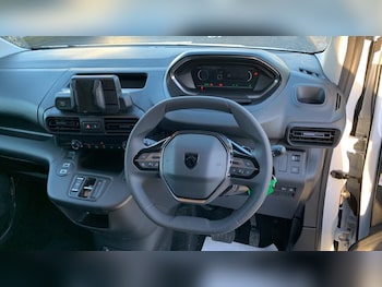 Used Peugeot Partner 2025 for sale - 79133243: Photo