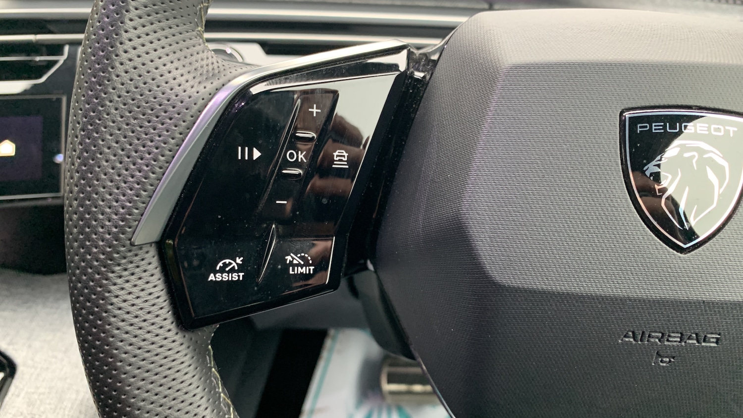 Used Peugeot 3008 2024 for sale - 76241094: Photo 23