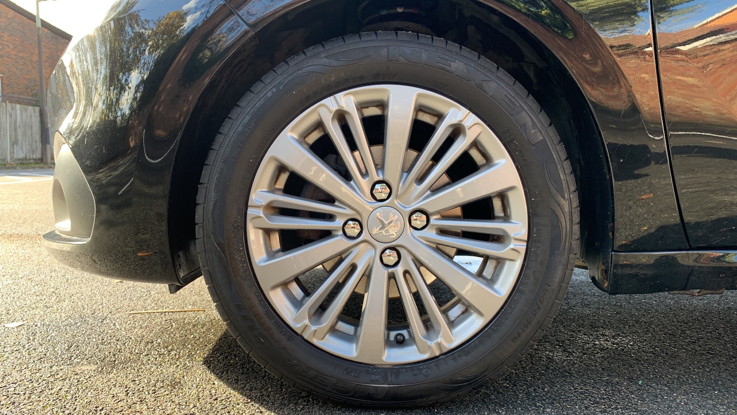 Used Peugeot 208 2017 for sale - 76500502: Photo 15