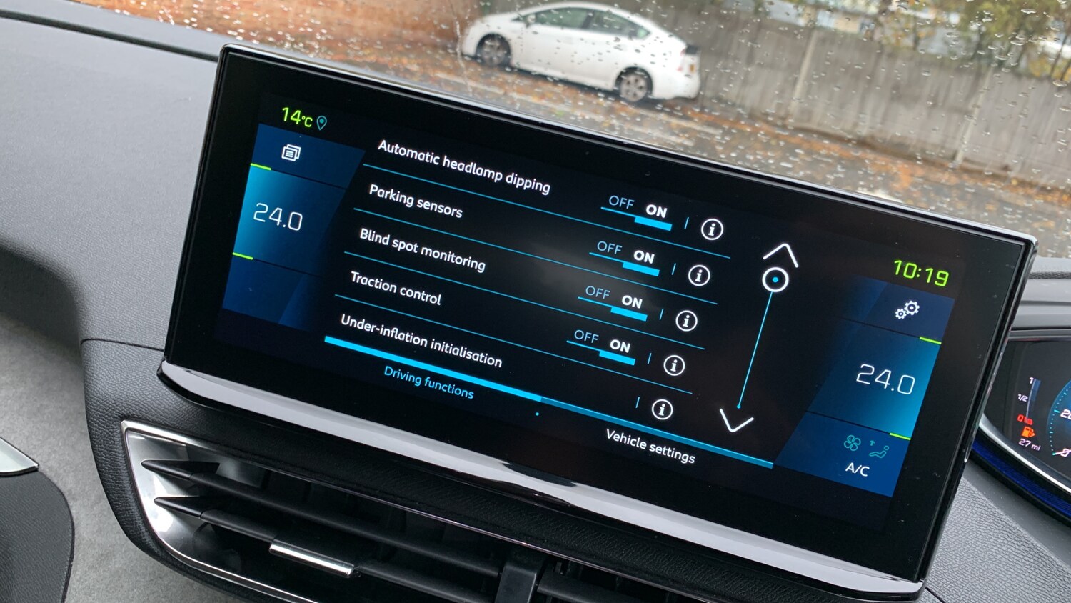 Used Peugeot 3008 2024 for sale - 76296626: Photo 30