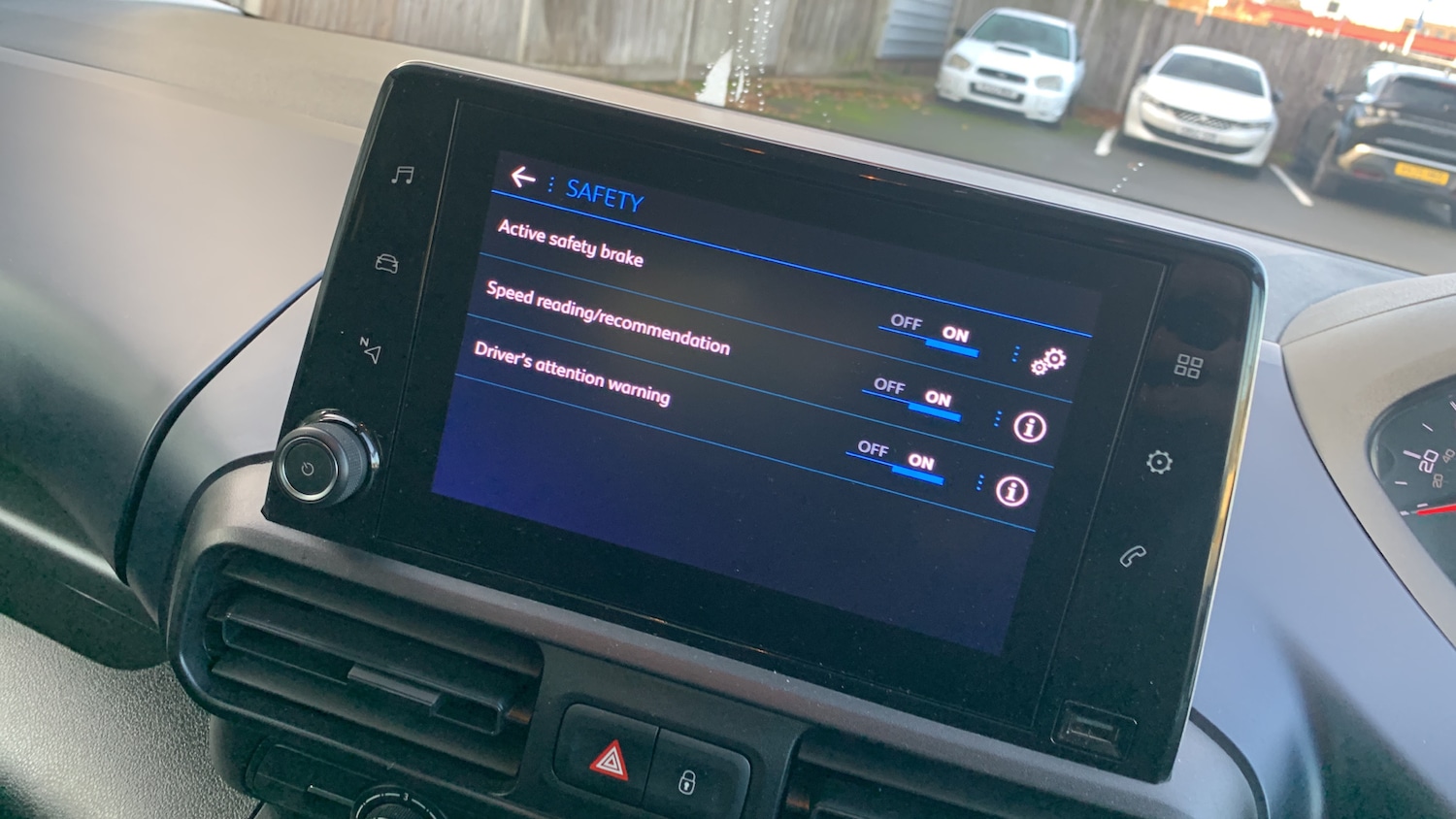 Used Peugeot Rifter 2021 for sale - 76574240: Photo 30