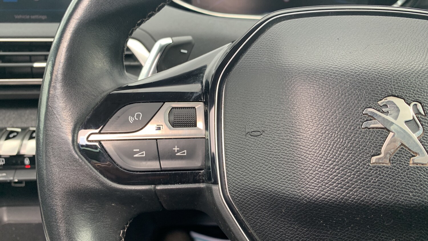 Used Peugeot 5008 2018 for sale - 77754916: Photo 23