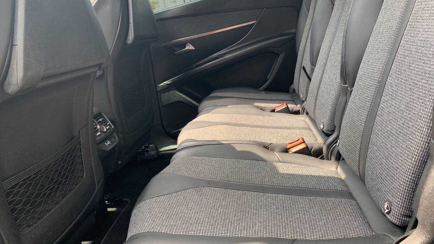 Used Peugeot 5008 2018 for sale - 77754916: Photo 33