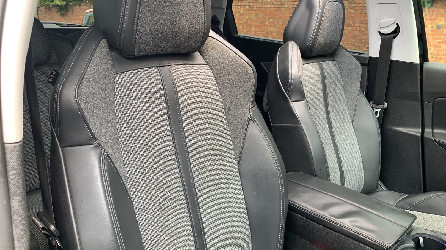 Used Peugeot 5008 2018 for sale - 77754916: Photo 42