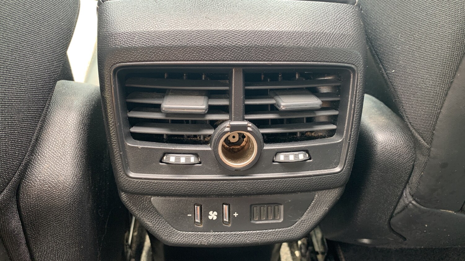 Used Peugeot 5008 2018 for sale - 77754916: Photo 50