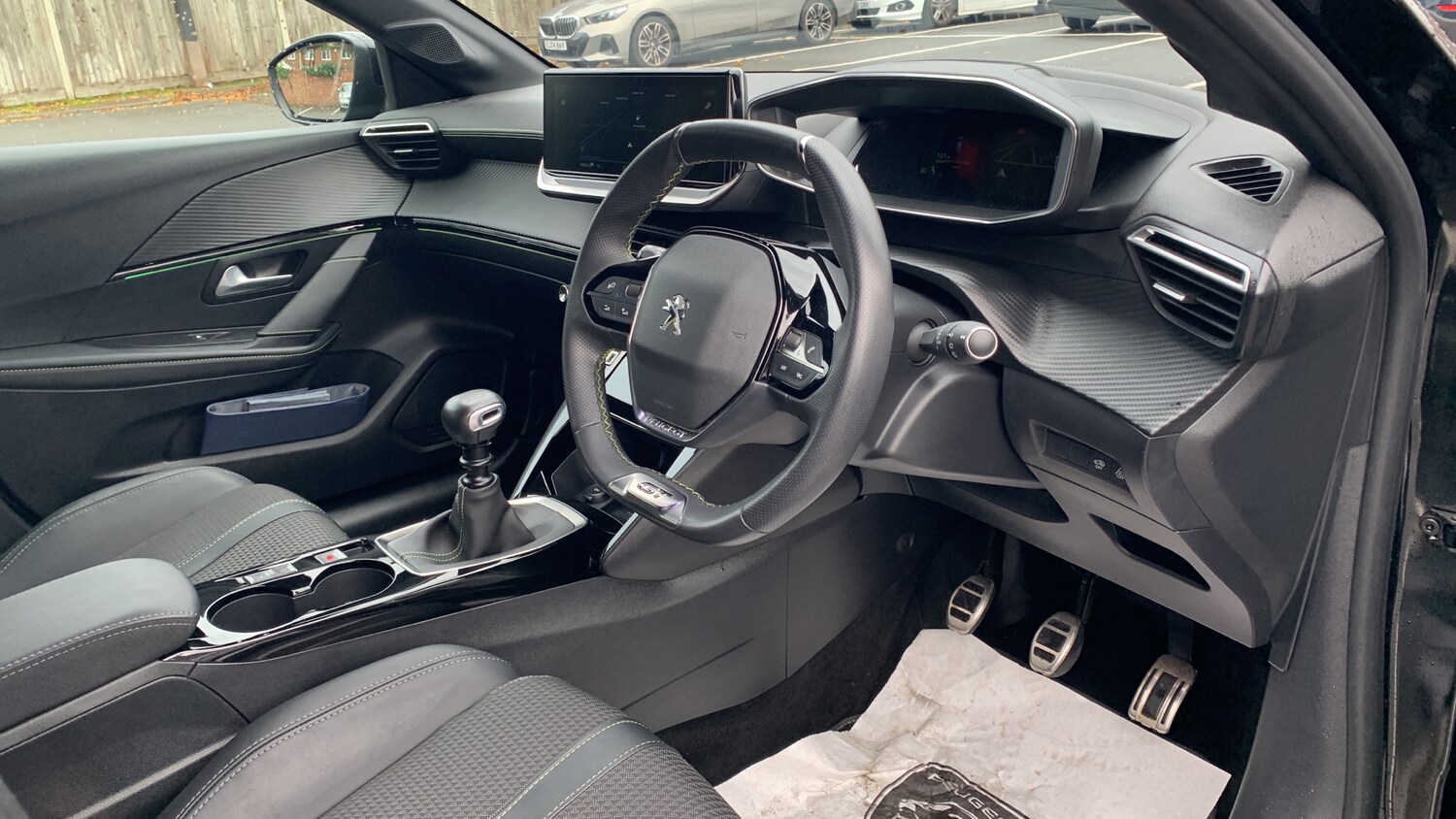 Used Peugeot 208 2021 for sale - 76574396: Photo 11