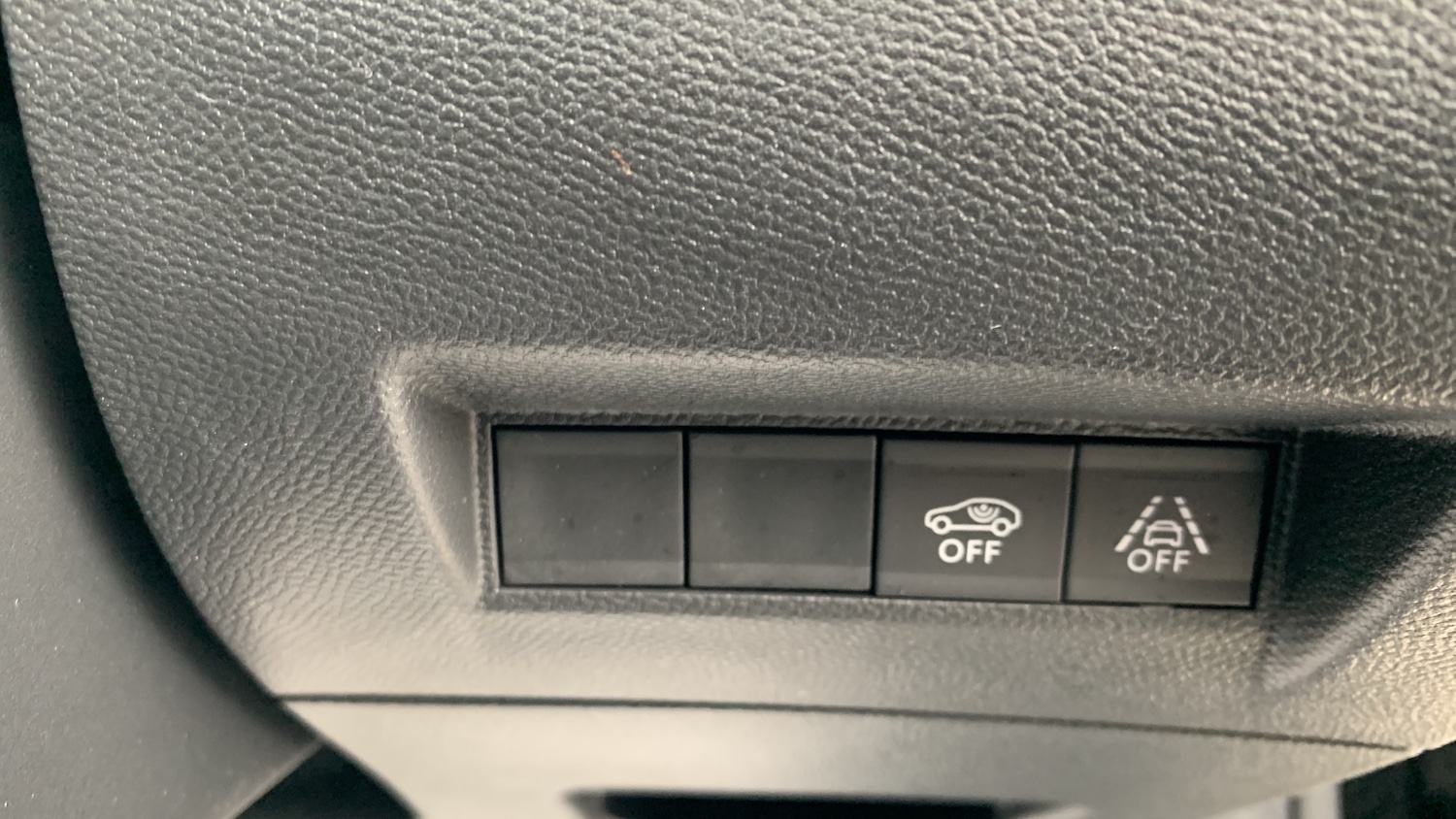 Used Peugeot 208 2021 for sale - 76574396: Photo 34