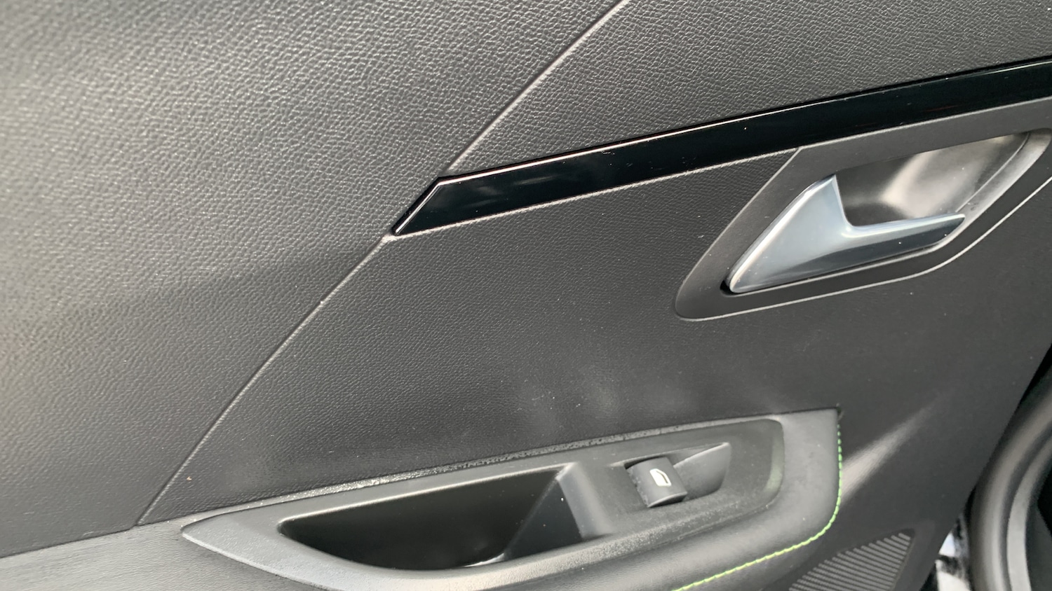 Used Peugeot 208 2021 for sale - 76574396: Photo 41